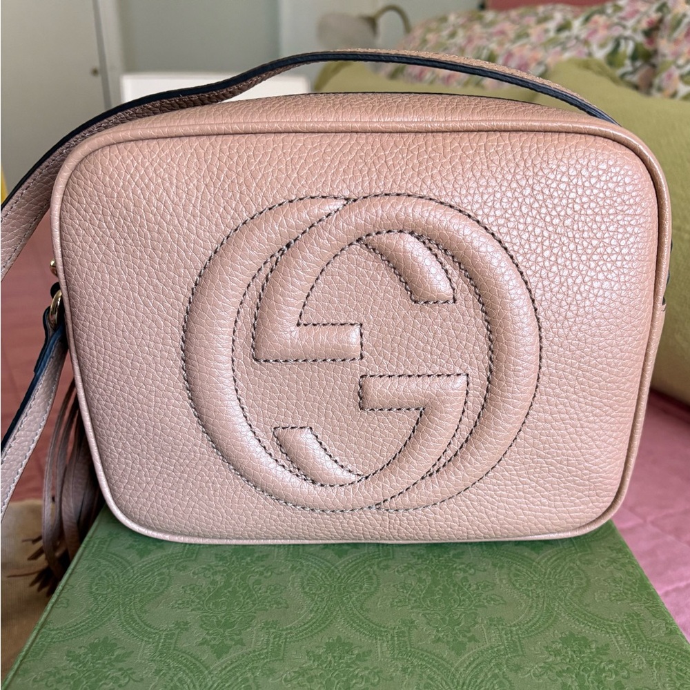 Like New Gucci Small Soho Disco Leather Crossbody Bag